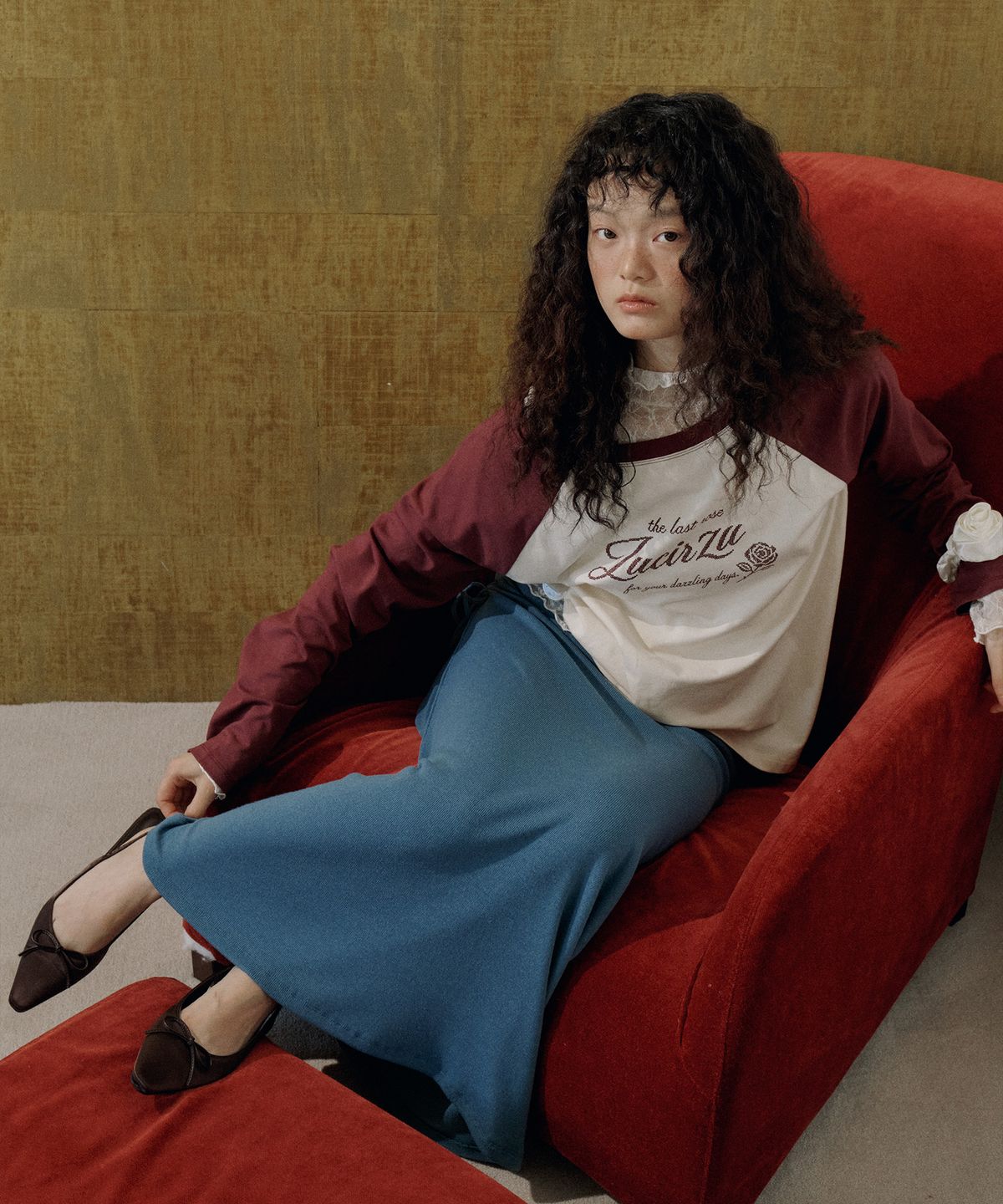 루시르주(LUCIR ZU) 20s Cotton Rose Raglan Tee (Burgundy)