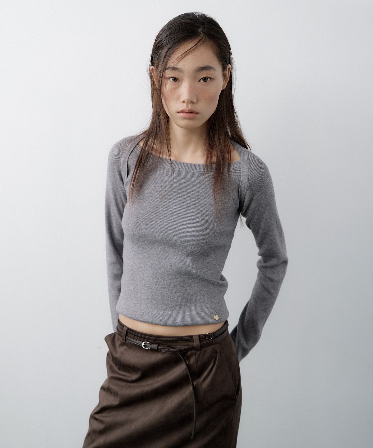 루시르주(LUCIR ZU) Wool Boatneck Bolero Knit Top (Charcoal)