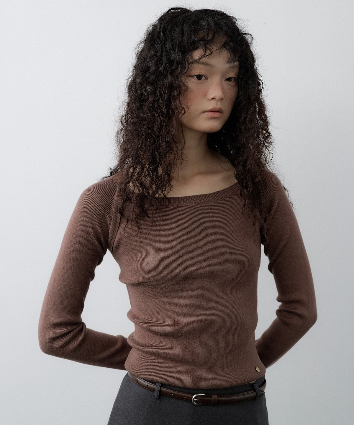 루시르주(LUCIR ZU) Wool Boatneck Bolero Knit Top (Brown)