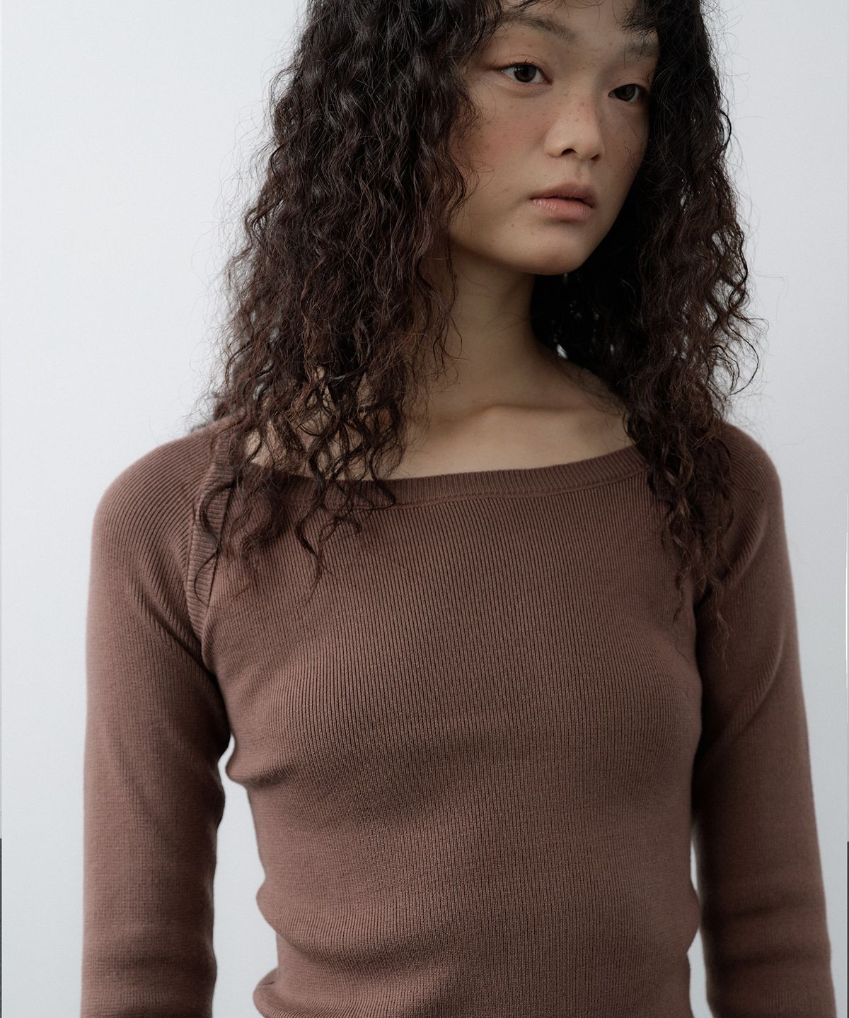 루시르주(LUCIR ZU) Wool Boatneck Bolero Knit Top (Brown)