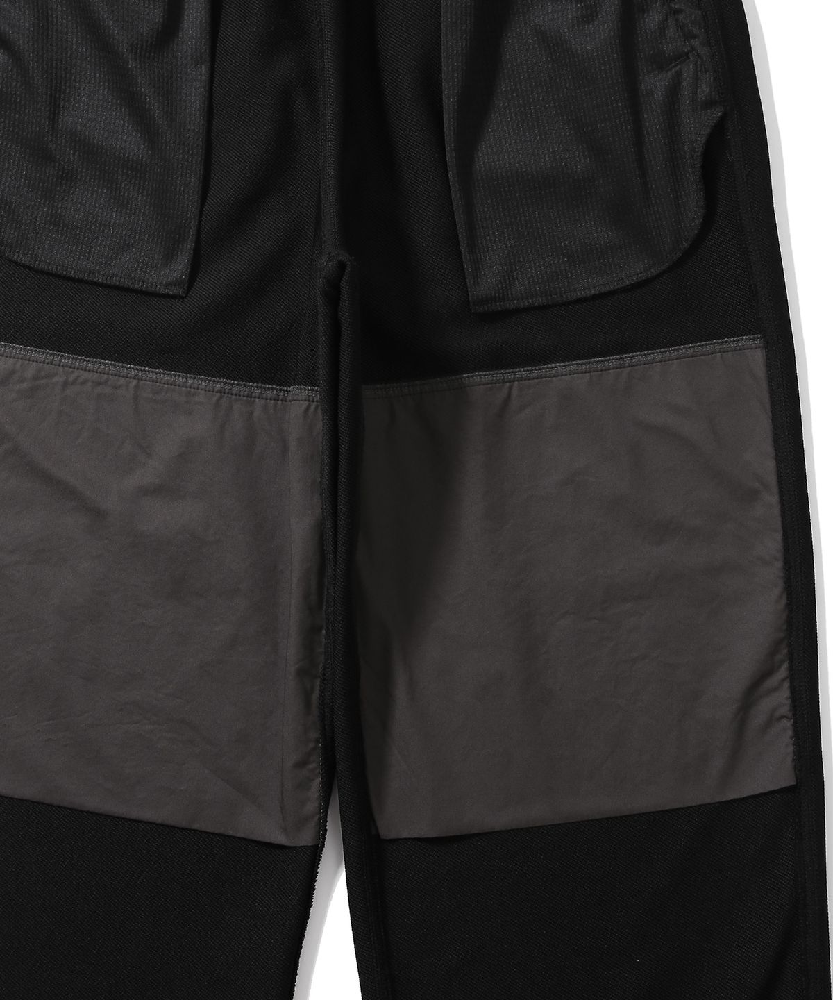 휴머러스 어카운트(HUMOROUS ACCOUNT) THERMAL SW PANTS / BLACK