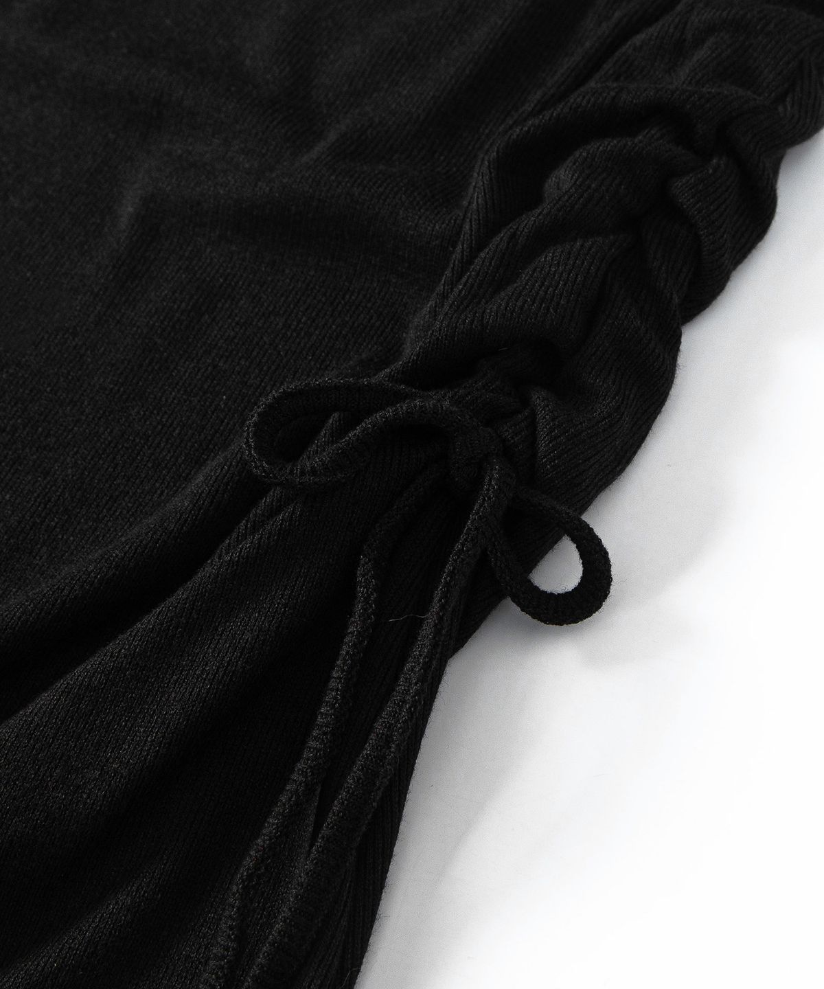 루시르주(LUCIR ZU) Side-Shirred Maxi Skirt (Black)
