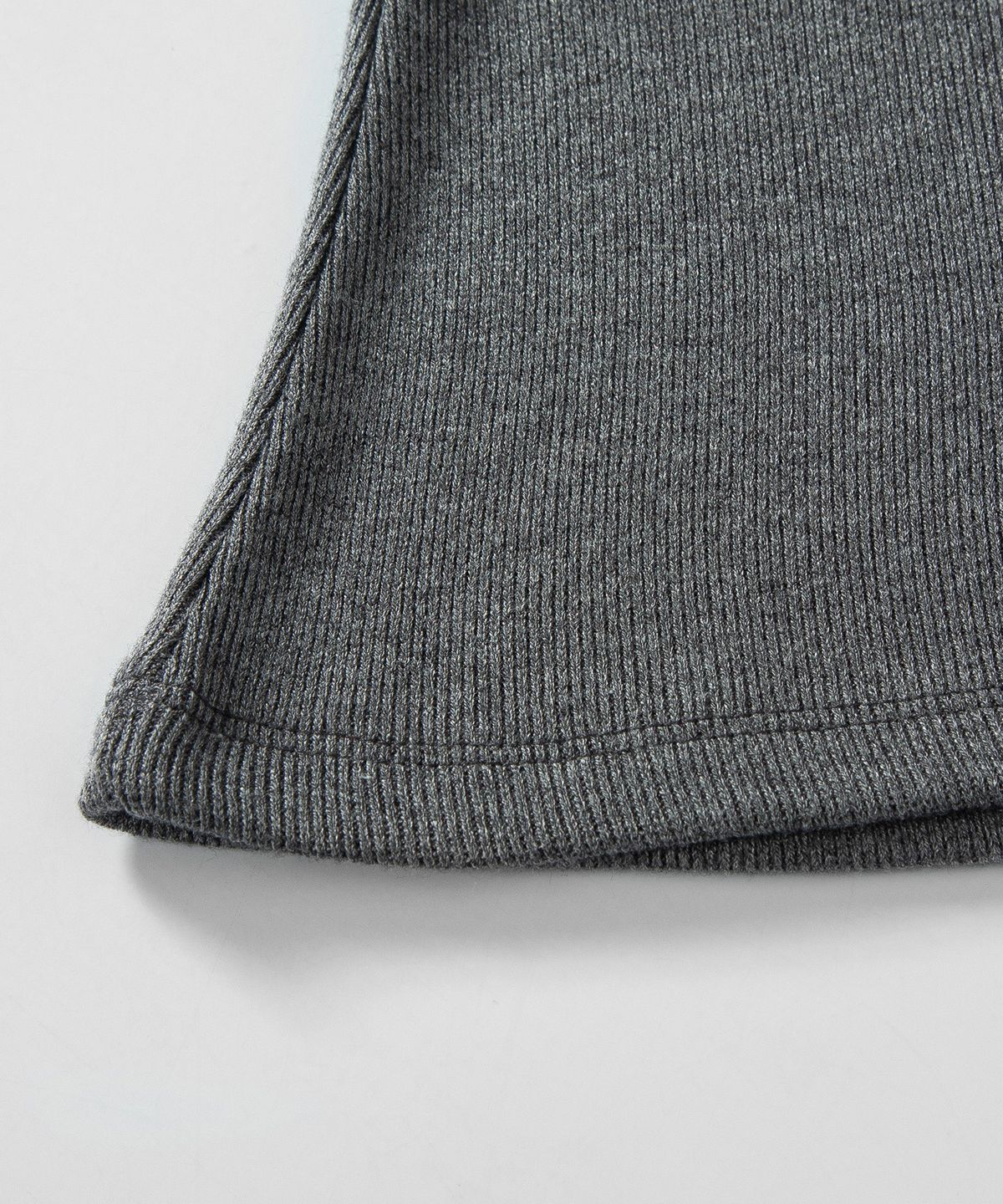 루시르주(LUCIR ZU) Side-Shirred Maxi Skirt (Charcoal)