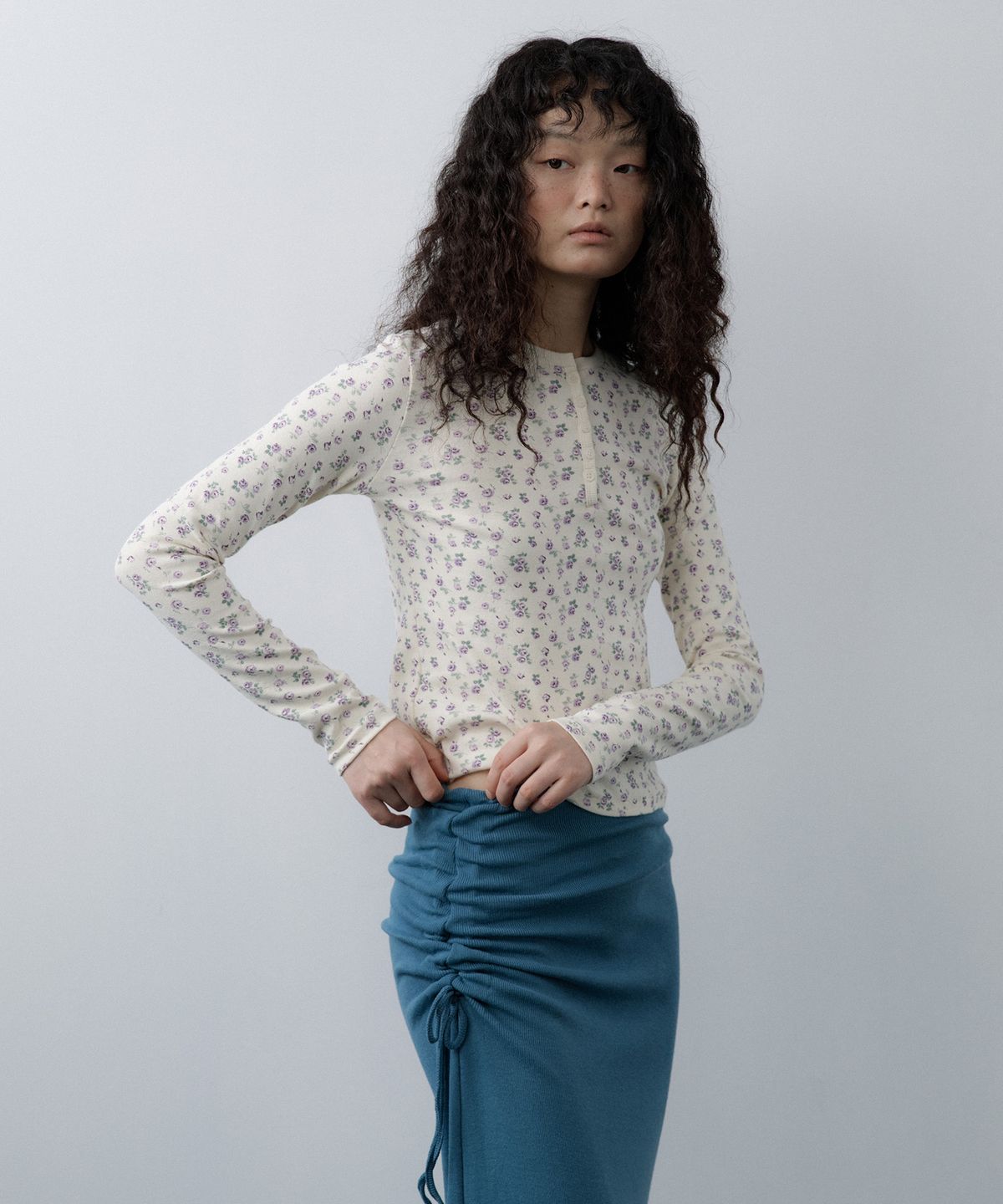 루시르주(LUCIR ZU) Side-Shirred Maxi Skirt (Teal Green)