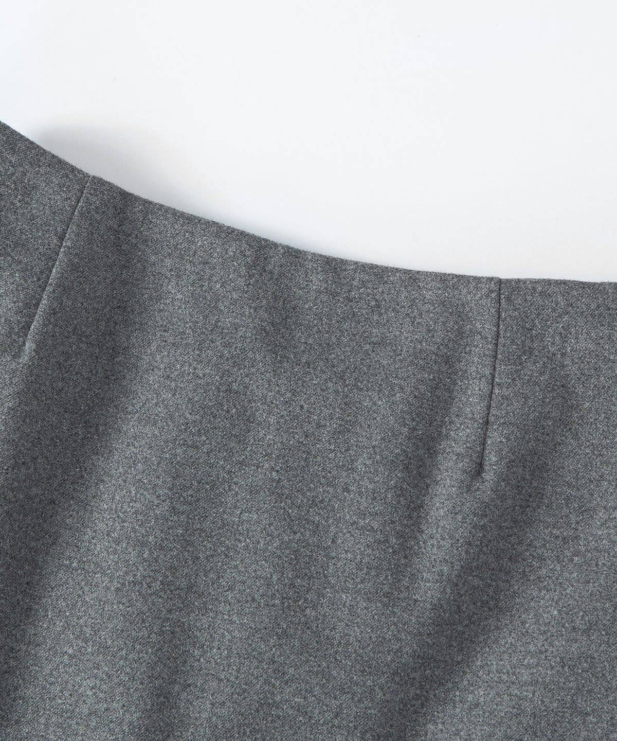 루시르주(LUCIR ZU) Wool Mini Pants (Charcoal)