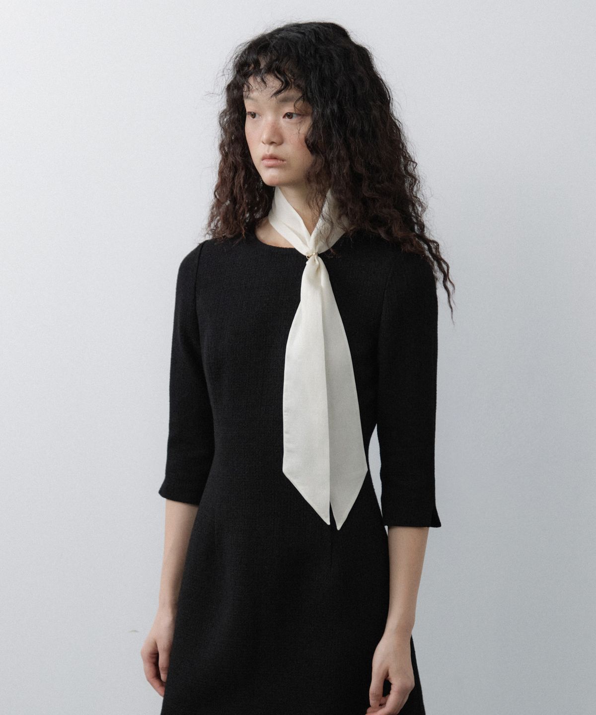 루시르주(LUCIR ZU) Custom Scarf Tweed 3/4 Sleeve Mini Dress Set (Black)
