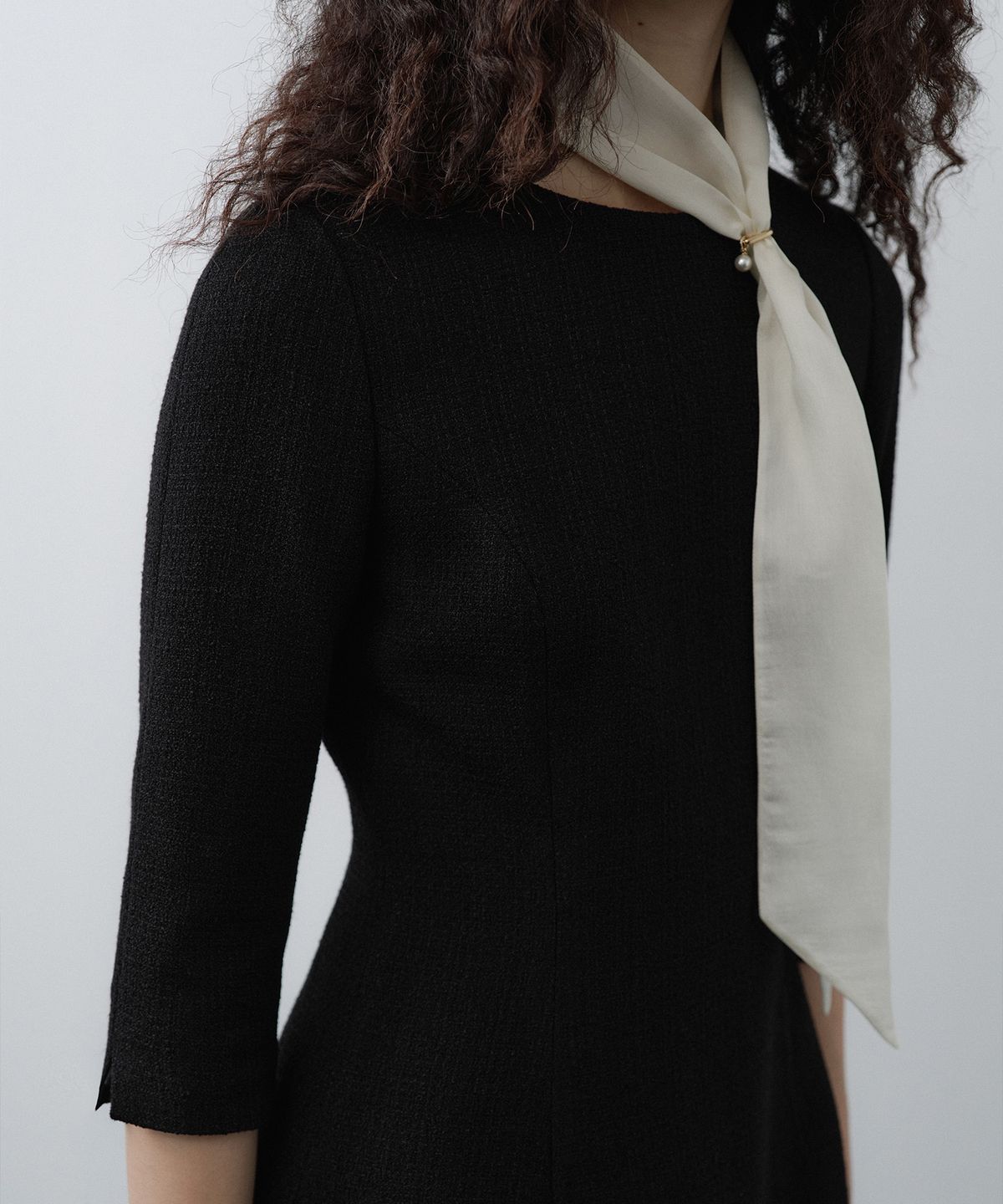 루시르주(LUCIR ZU) Custom Scarf Tweed 3/4 Sleeve Mini Dress Set (Black)