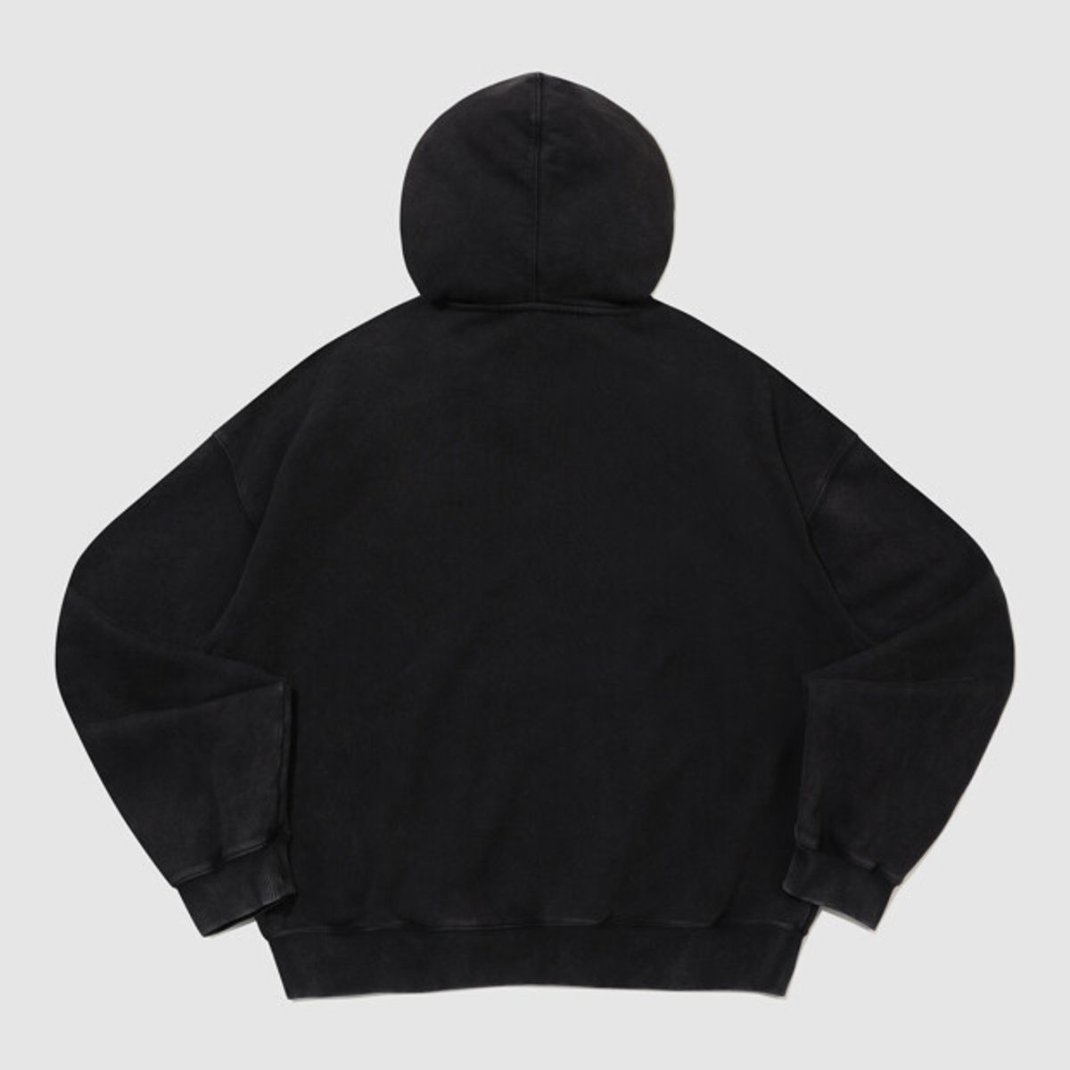 엄브로(UMBRO) DISTRICT11 스몰 레터링 후드 티셔츠 블랙 UR321CHD99