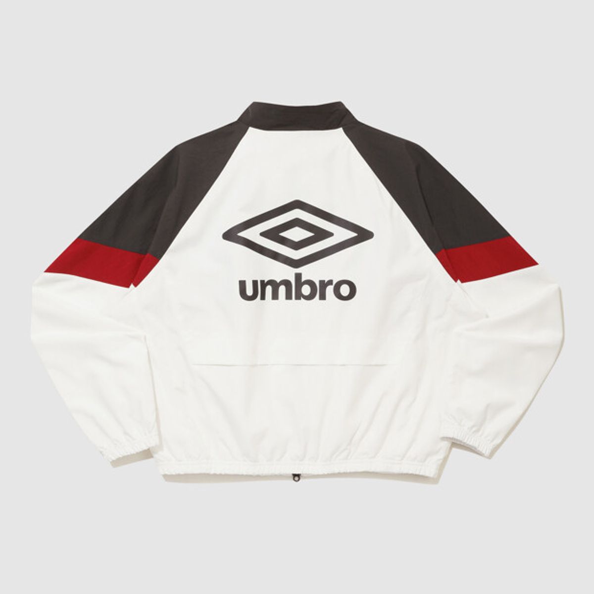 엄브로(UMBRO) 팝러쉬 스탠넥 바람막이 자켓 챠콜 UR324CJK96