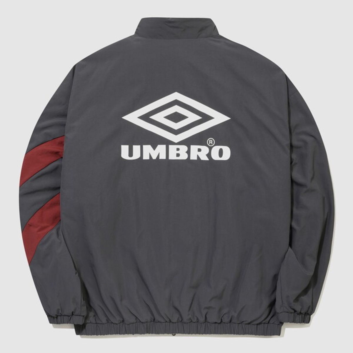 엄브로(UMBRO) HBL OG 리버시블 경량 패딩 자켓 챠콜 UR324CPJ95