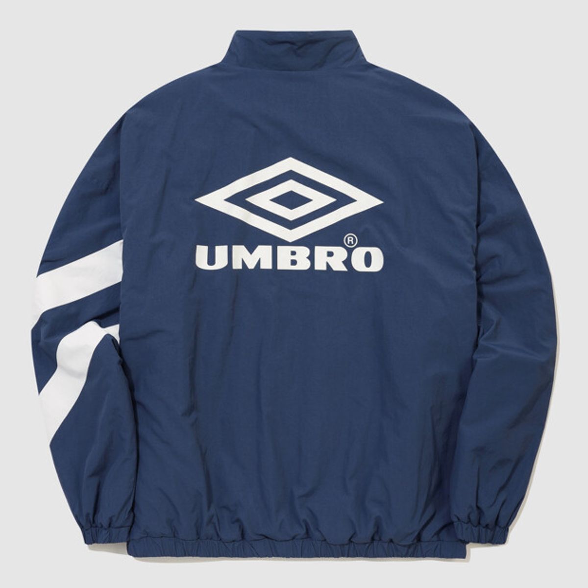 엄브로(UMBRO) HBL OG 리버시블 경량 패딩 자켓 네이비 UR324CPJ95