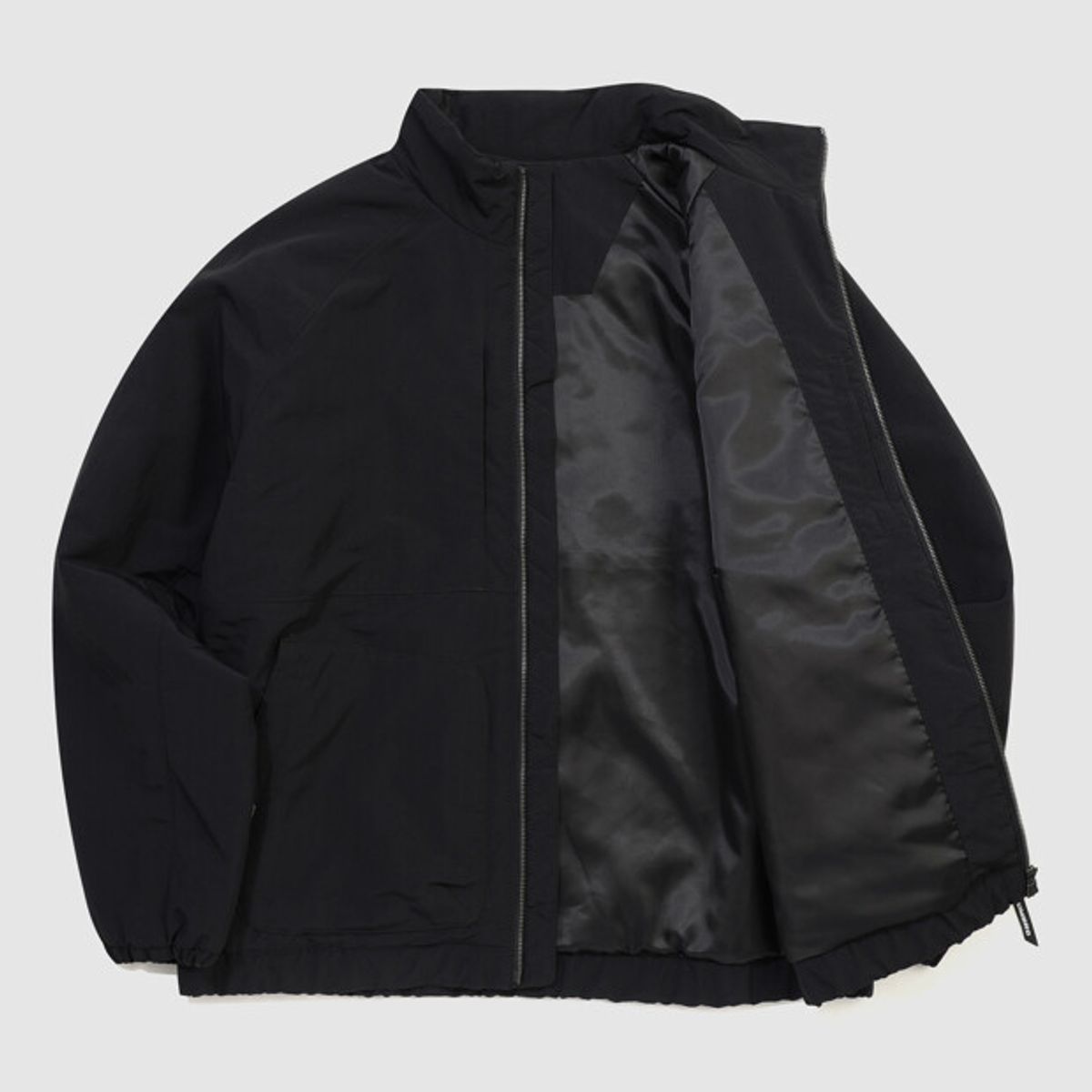 엄브로(UMBRO) 클래식 패딩 봄버 자켓 블랙 UR321CPJ99
