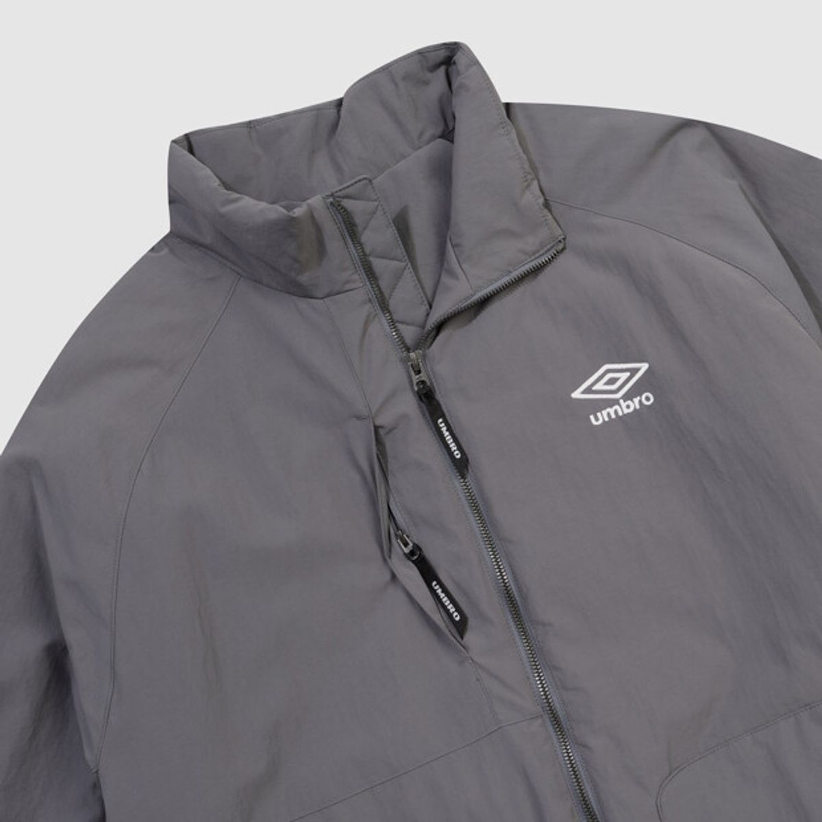 엄브로(UMBRO) 클래식 패딩 봄버 자켓 그레이 UR321CPJ99