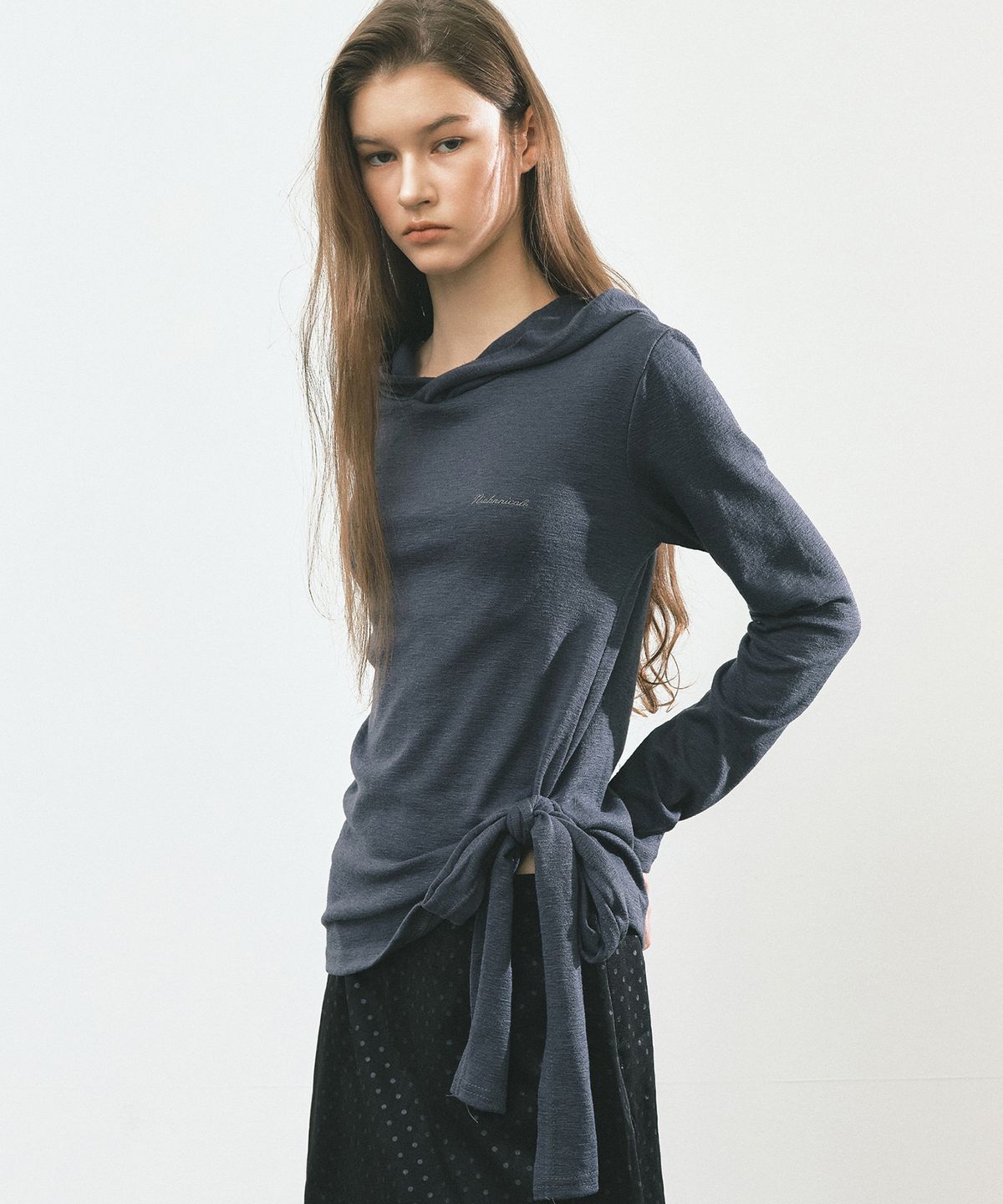 닉앤니콜(NICK&NICOLE) STRAP HOOD LONG SLEEVE TOP_NAVY