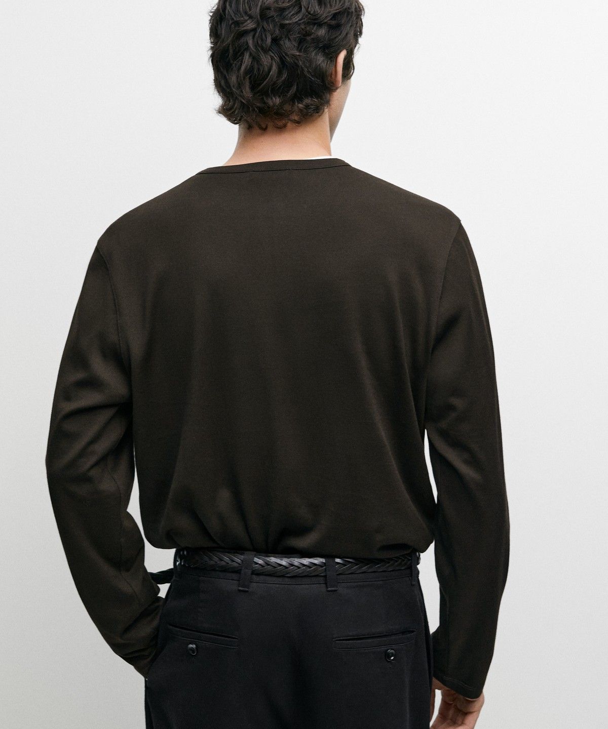 마시모두띠(MASSIMO DUTTI) 100% 코튼 헨리넥 긴소매 티셔츠