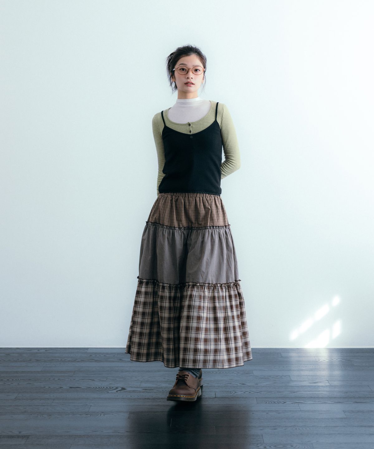 이요우아(IYOWUAH) Mix Check Flare Skirt, Brown
