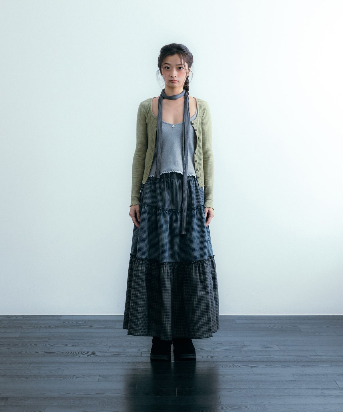 이요우아(IYOWUAH) Mix Check Flare Skirt, Navy