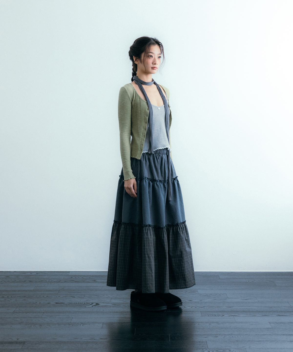 이요우아(IYOWUAH) Mix Check Flare Skirt, Navy