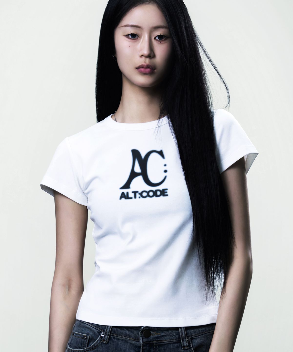 알트코드 아카이브(ALTCODE ARCHIVE) 그래비티 아카이브 슬림 탑