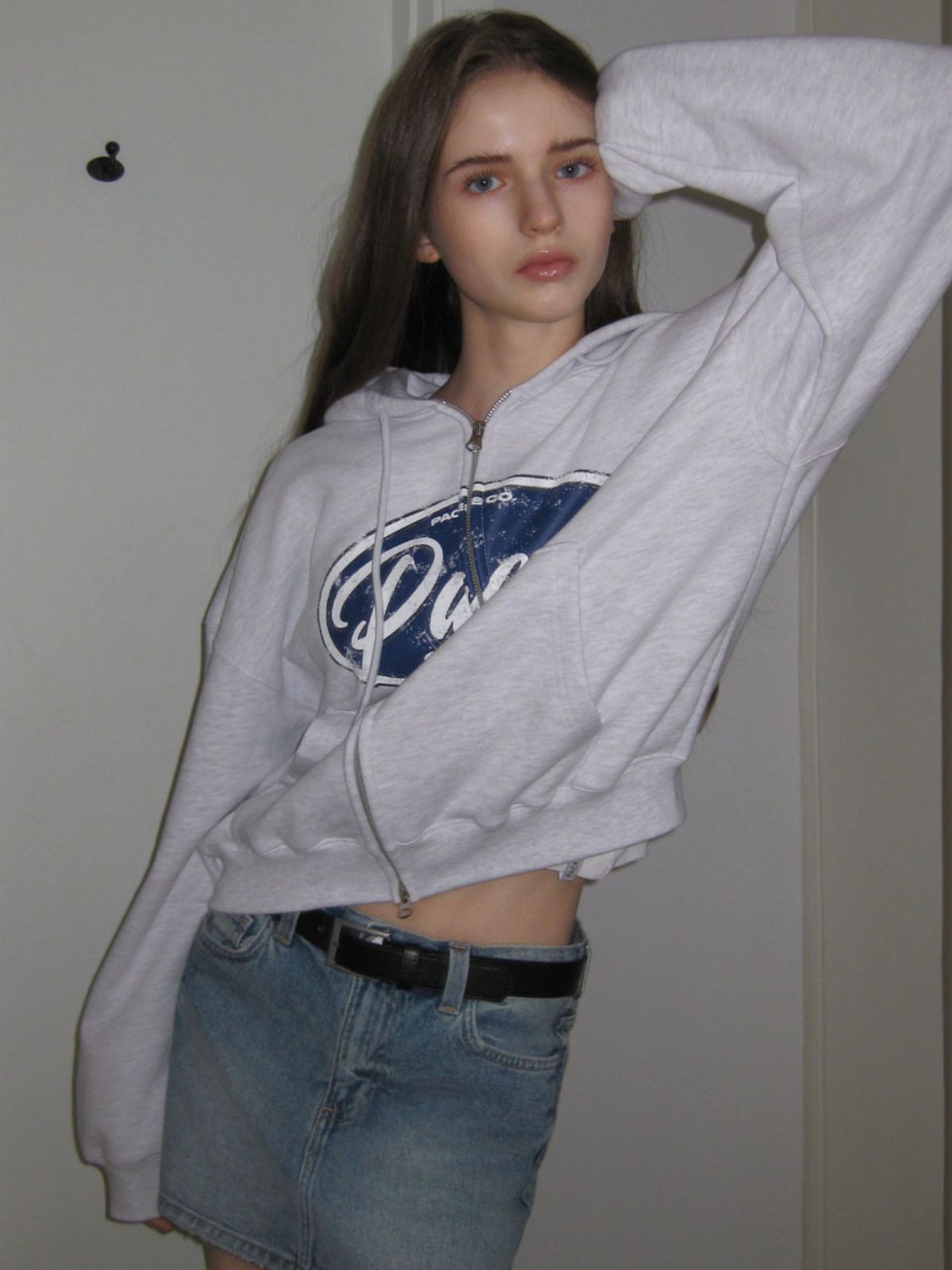웨이브유니온(WAVE UNION) Oval logo Zip up Hoodie Heather gray