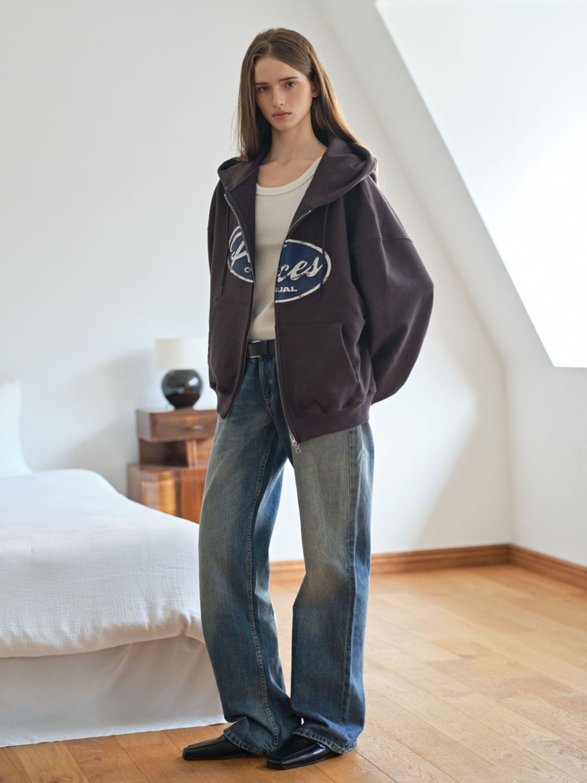 웨이브유니온(WAVE UNION) Oval logo Zip up Hoodie Charcoal