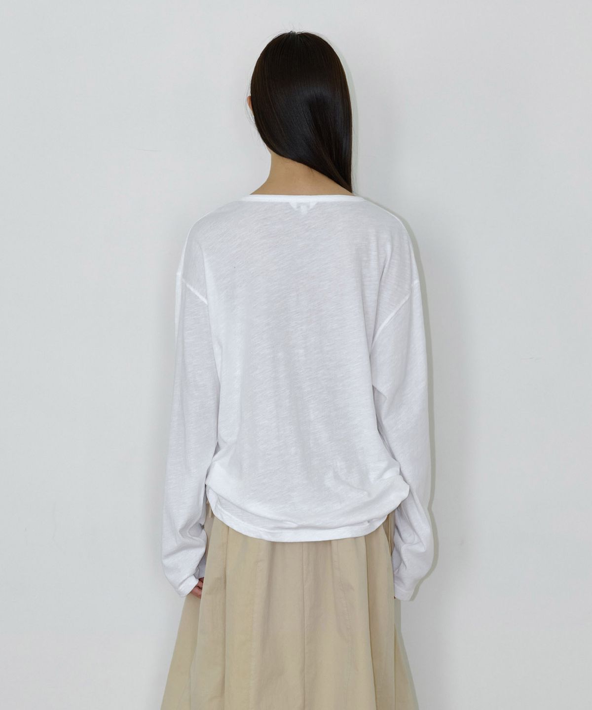 마이스(MAIS) SLUB OVERSIZED HENLEY T-SHIRT / WHITE
