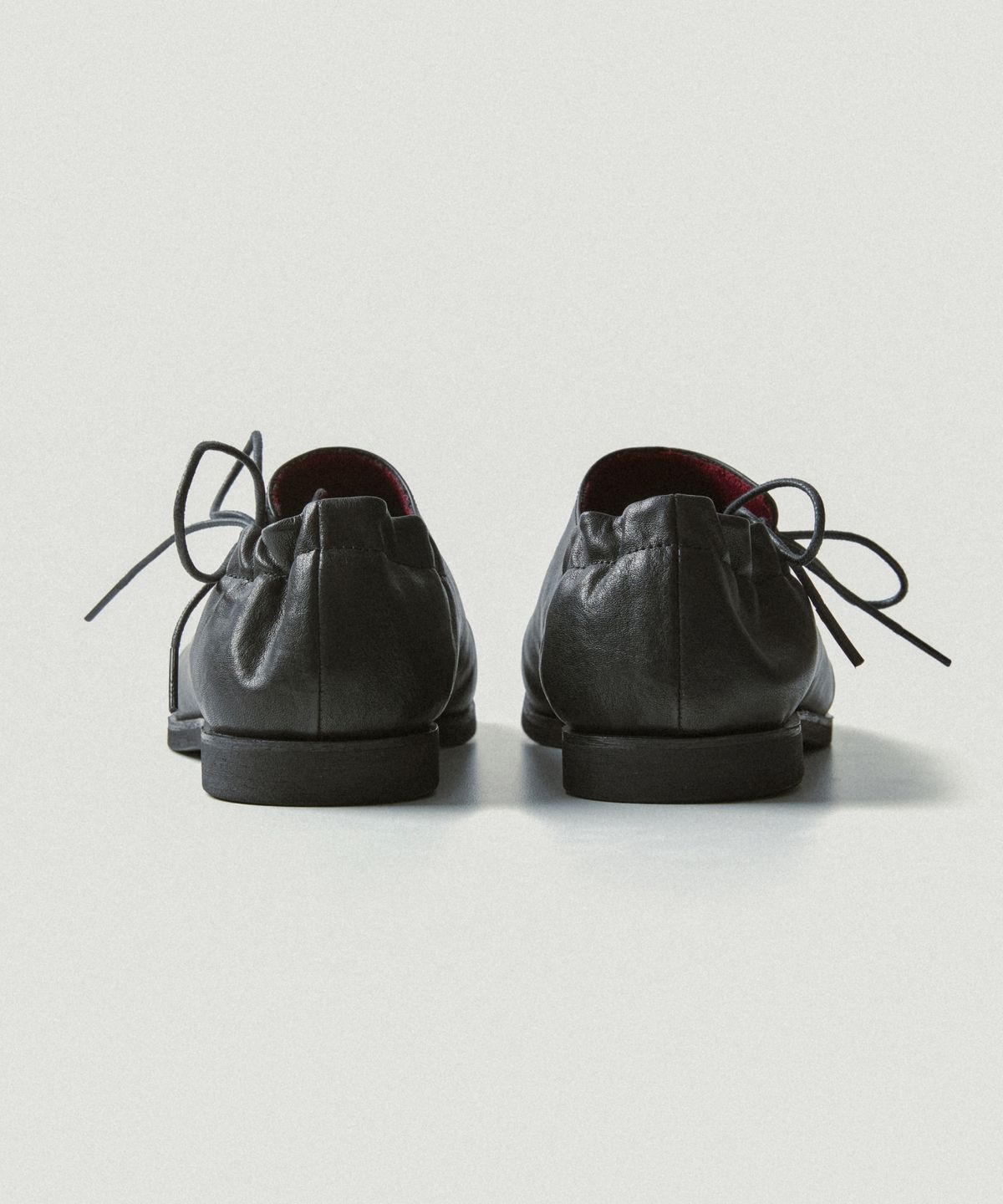 모노리스(MONOLESS) [리제임스x모노리스] VEIL (BLACK)