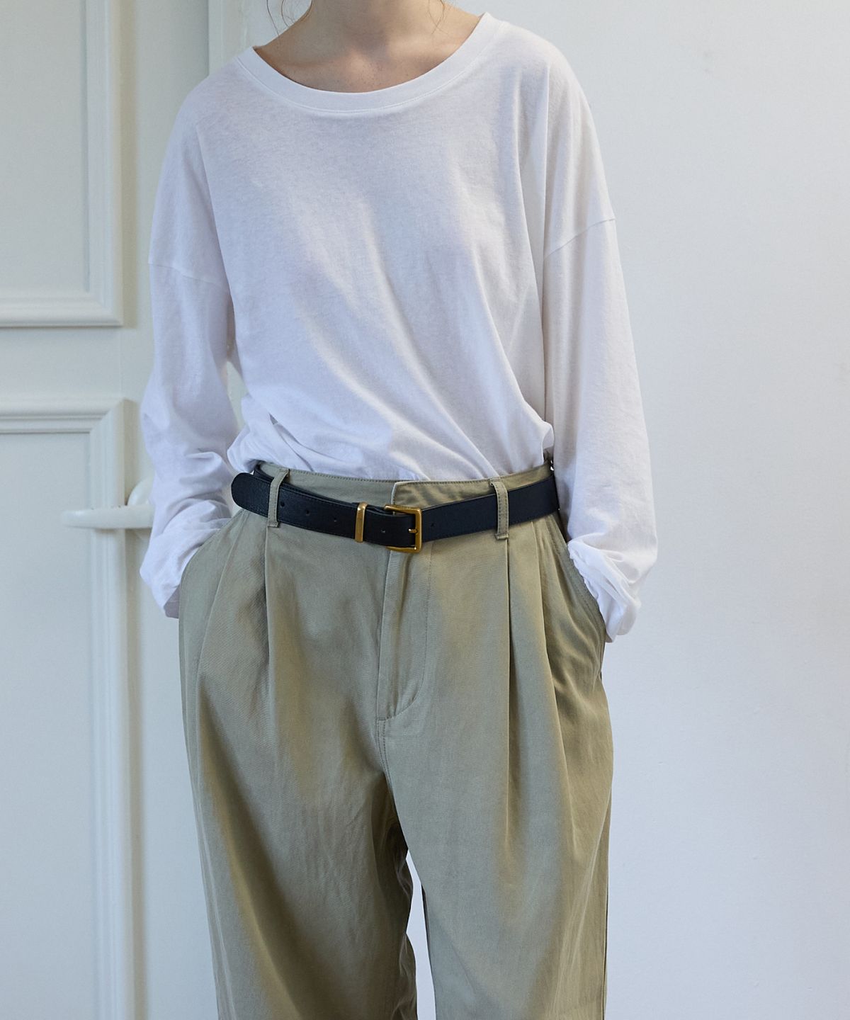 오픈도어스튜디오(OPENDOORSTUDIO) Pleated Wide Slacks Khaki
