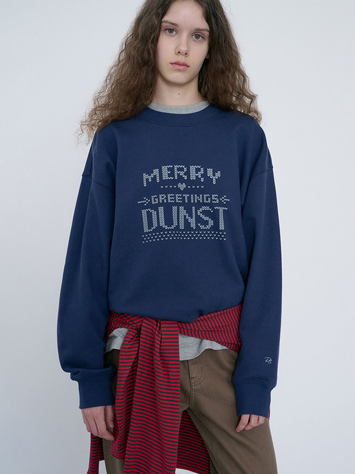 던스트(DUNST) UNISEX PIXEL SWEATSHIRT_UDTS6C113_NAVY