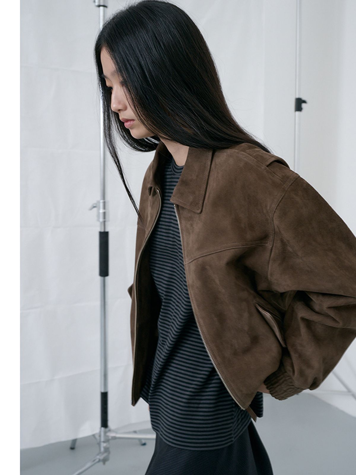 던스트(DUNST) UNISEX REFINED SUEDE BLOUSON_UDJU6C101_TAUPE SUEDE