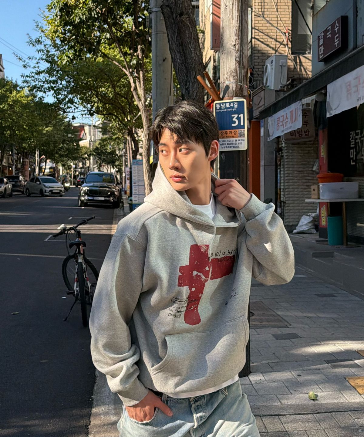 아모우(AMOU) Sideways Hoodie GRAY