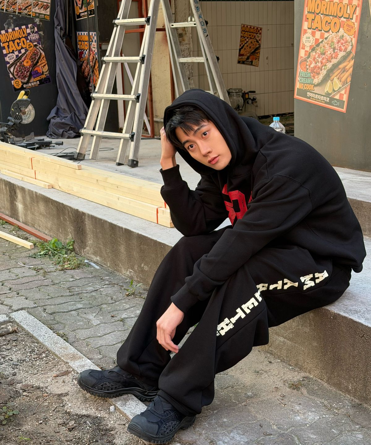 아모우(AMOU) [기모] 333 Hoodie BLACK