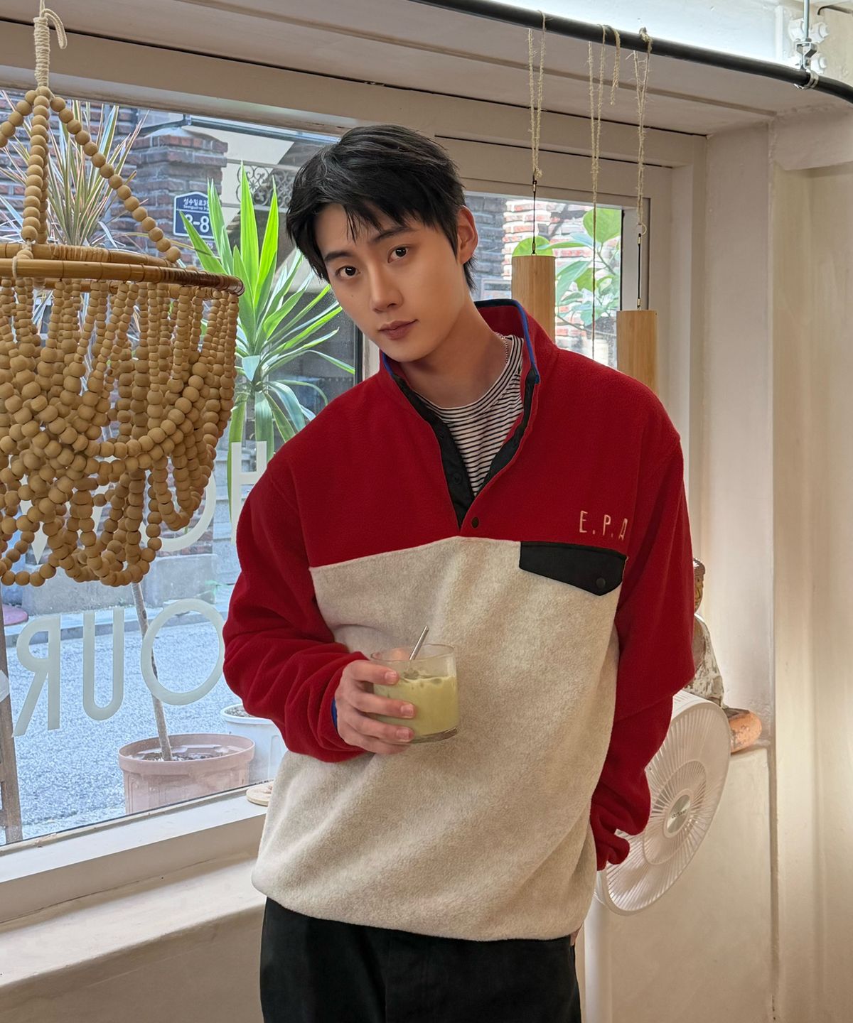 아모우(AMOU) AMOU Polar Fleece Anorak RED