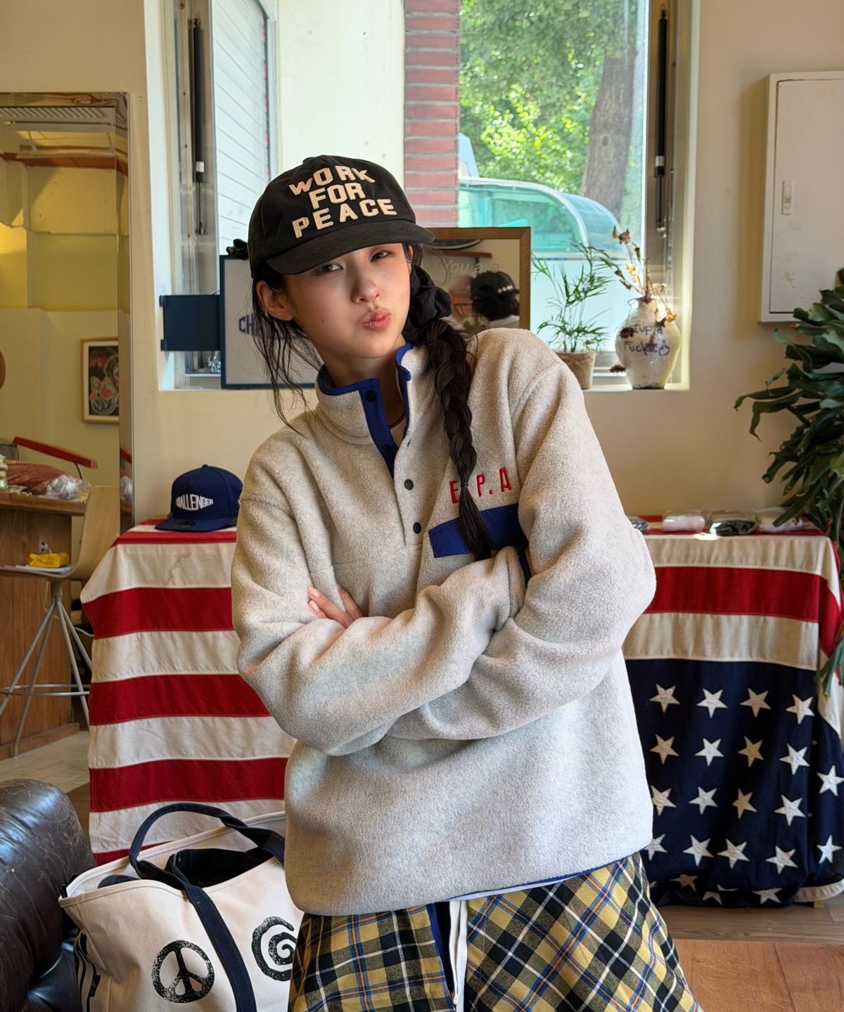 아모우(AMOU) AMOU Polar Fleece Anorak CREAM