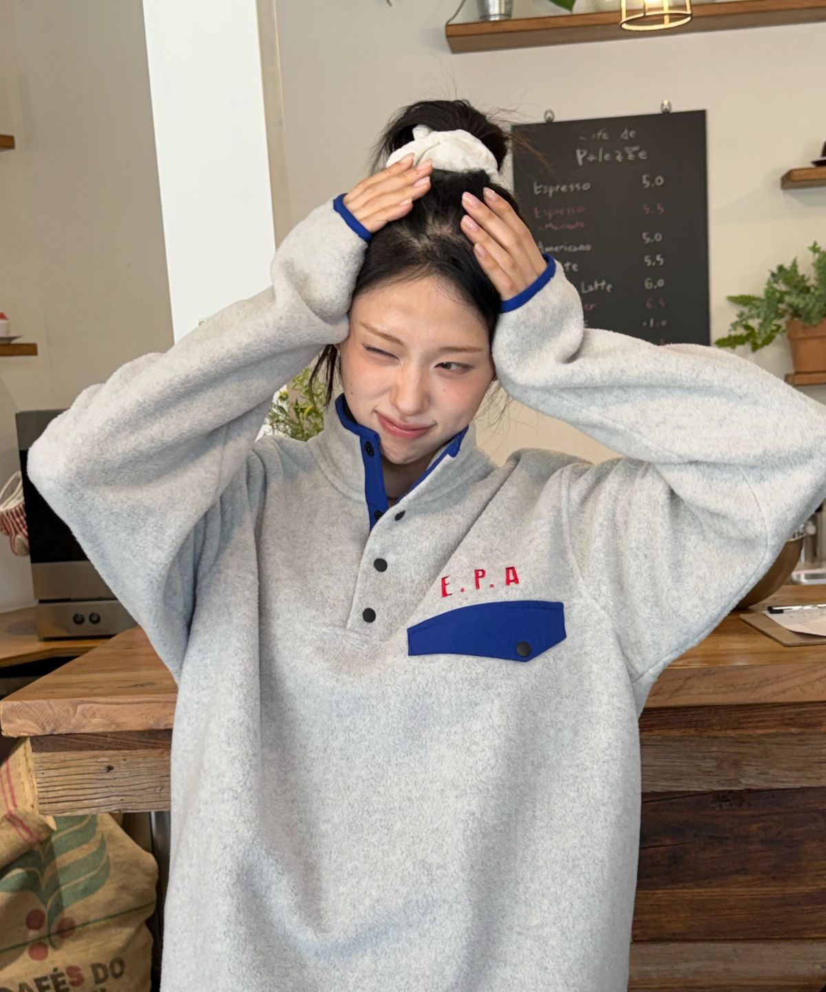 아모우(AMOU) AMOU Polar Fleece Anorak CREAM