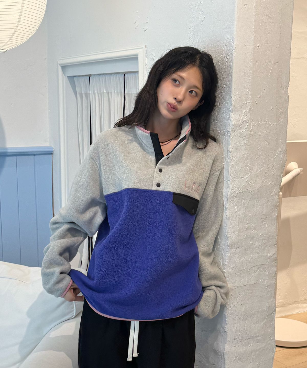 아모우(AMOU) AMOU Polar Fleece Anorak BLUE