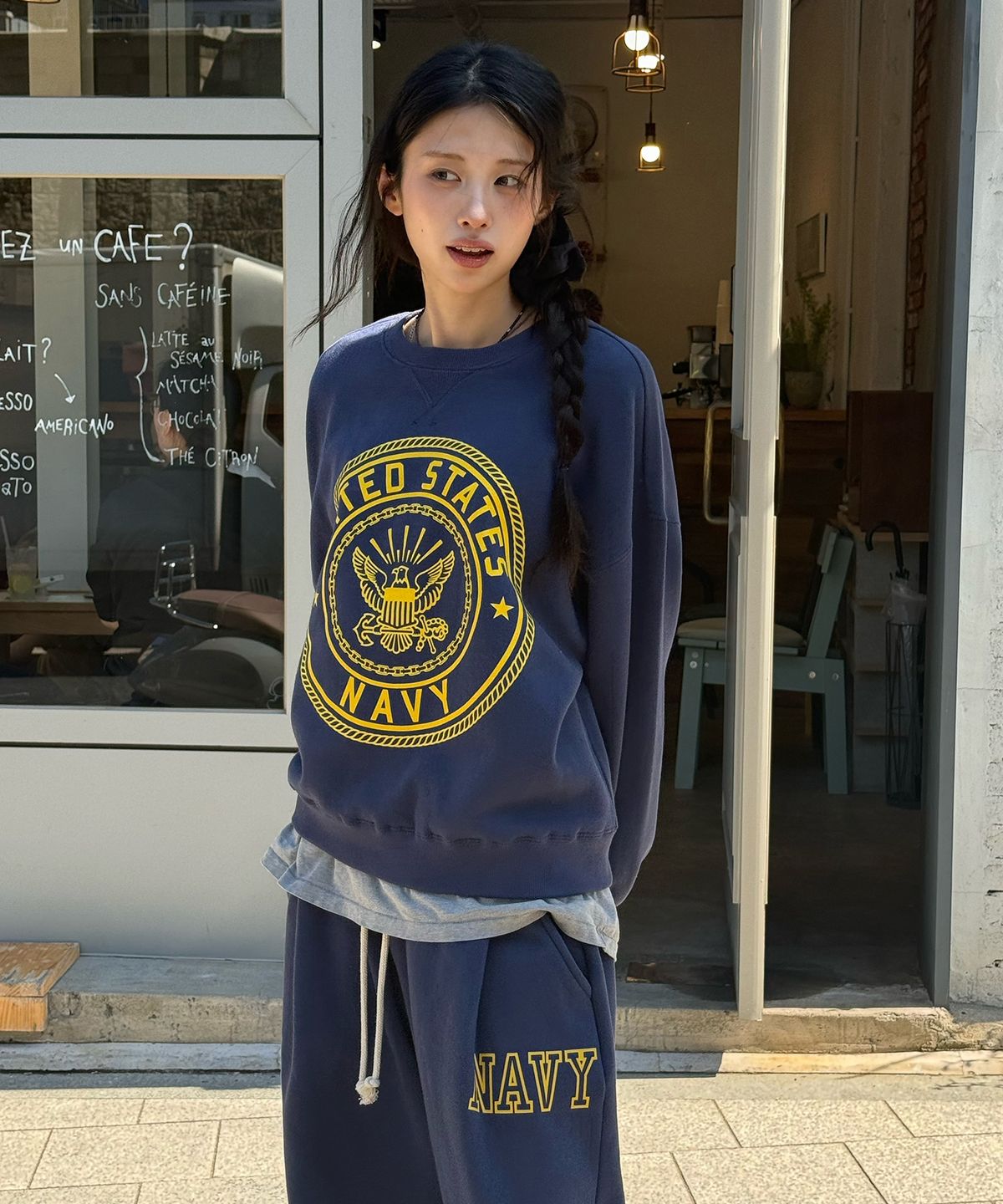 아모우(AMOU) [기모] US NAVY Sweat Shirts BLUE