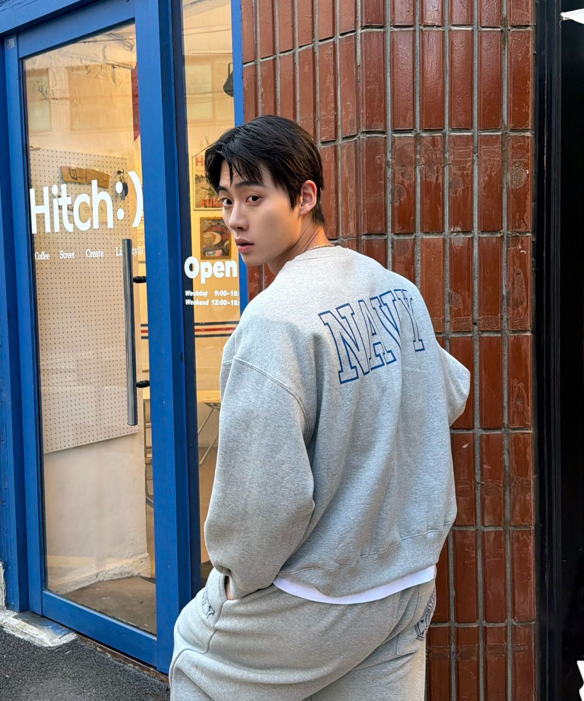 아모우(AMOU) [기모] US NAVY One Tuck Sweat  pants GRAY
