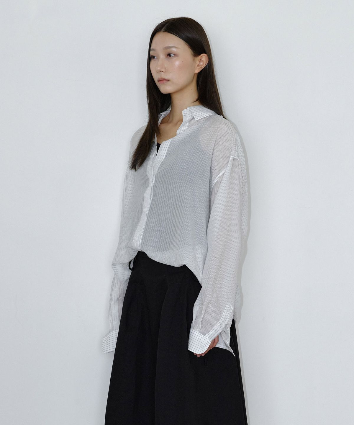 마이스(MAIS) SHEER STRIPE OVERSIZED SHIRT / WHITE