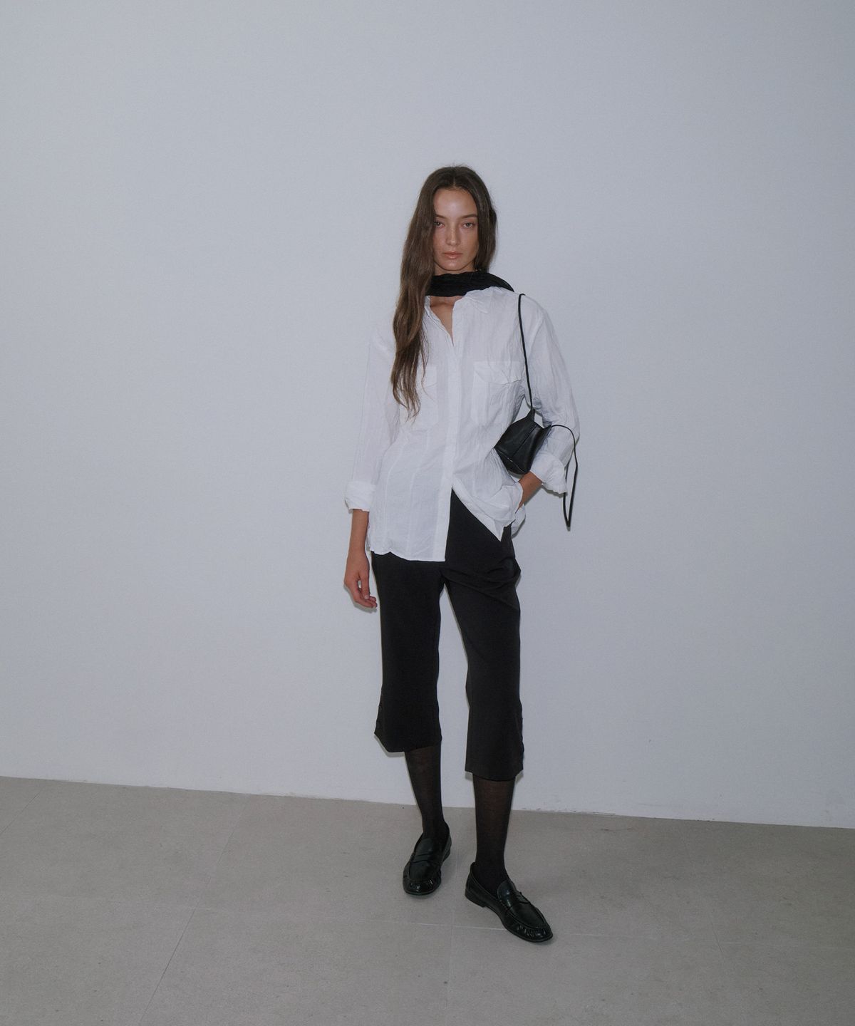 가더(GARDER) Side Button Capri Pants (Black)