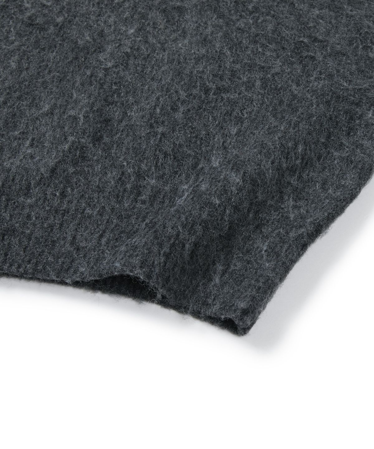 엠엠엘지(MMLG) SUNDAY V-NECK KNIT (CHARCOAL)