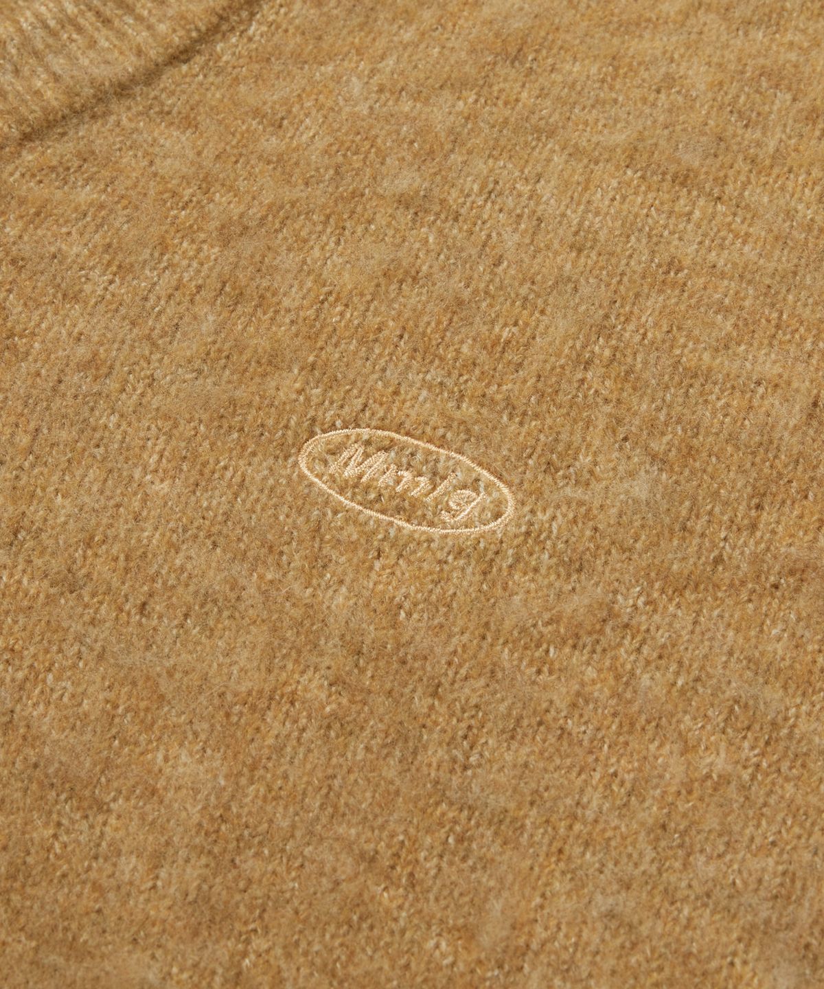 엠엠엘지(MMLG) SUNDAY V-NECK KNIT (CAMEL)