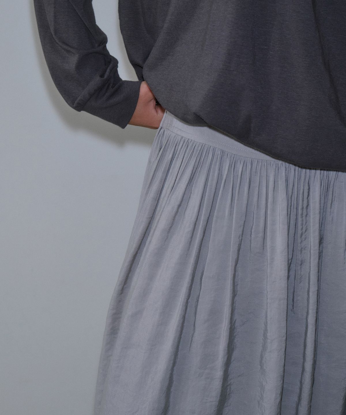 가더(GARDER) Oad Long Skirt (Light Gray)