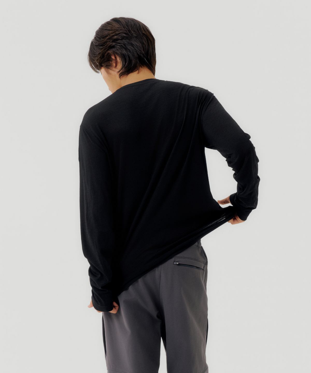 어반사이드 어패럴(URBANSIDE APPAREL) 메리노 울 롱슬리브 티셔츠