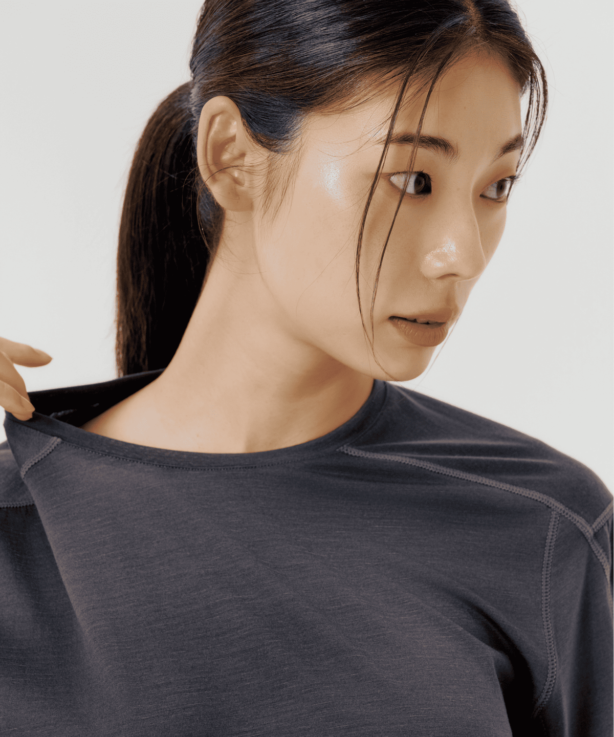어반사이드 어패럴(URBANSIDE APPAREL) 메리노 울 롱슬리브 티셔츠