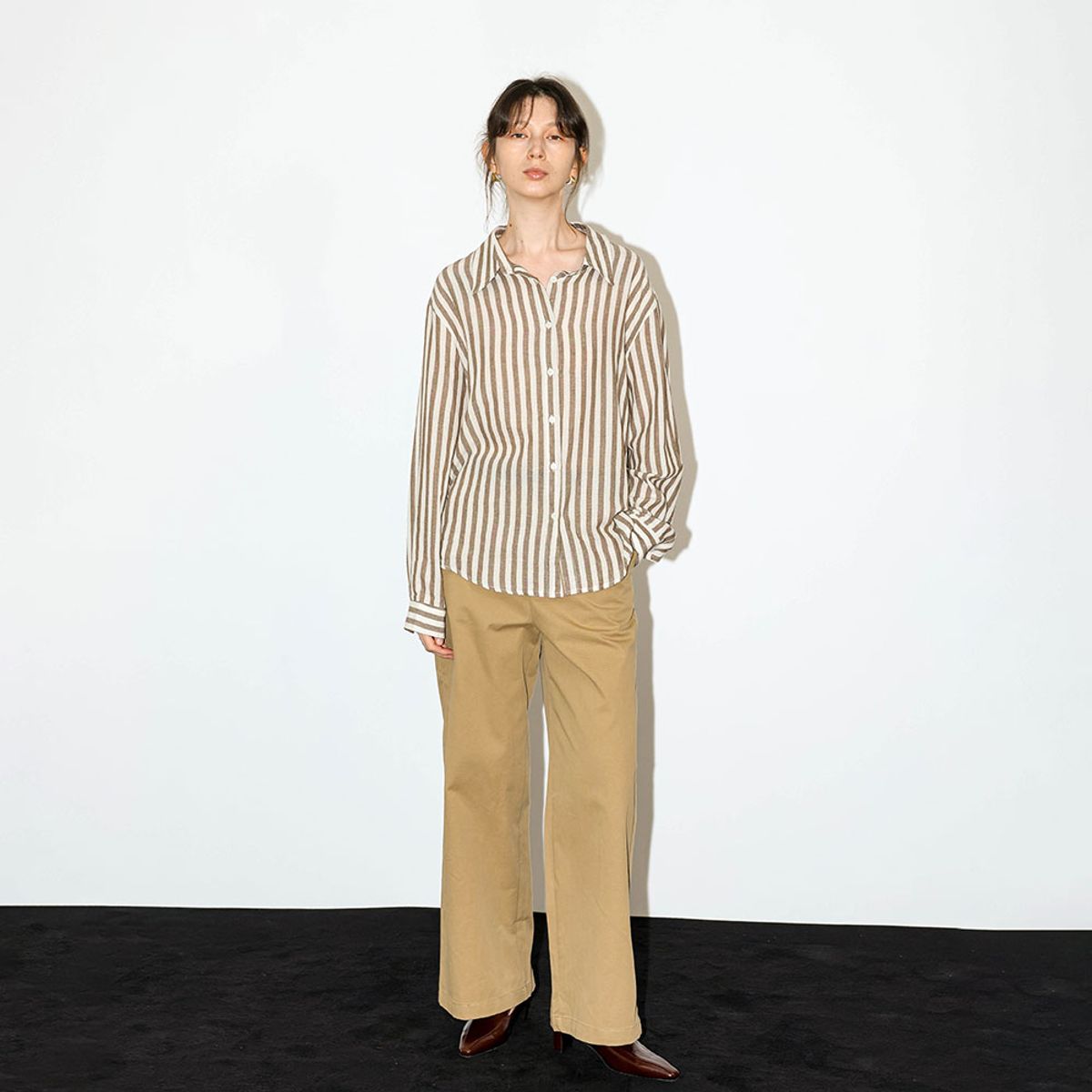 웬스데이딜라잇(WEDNESDAY DELIGHT) WD_Modern pleated pants