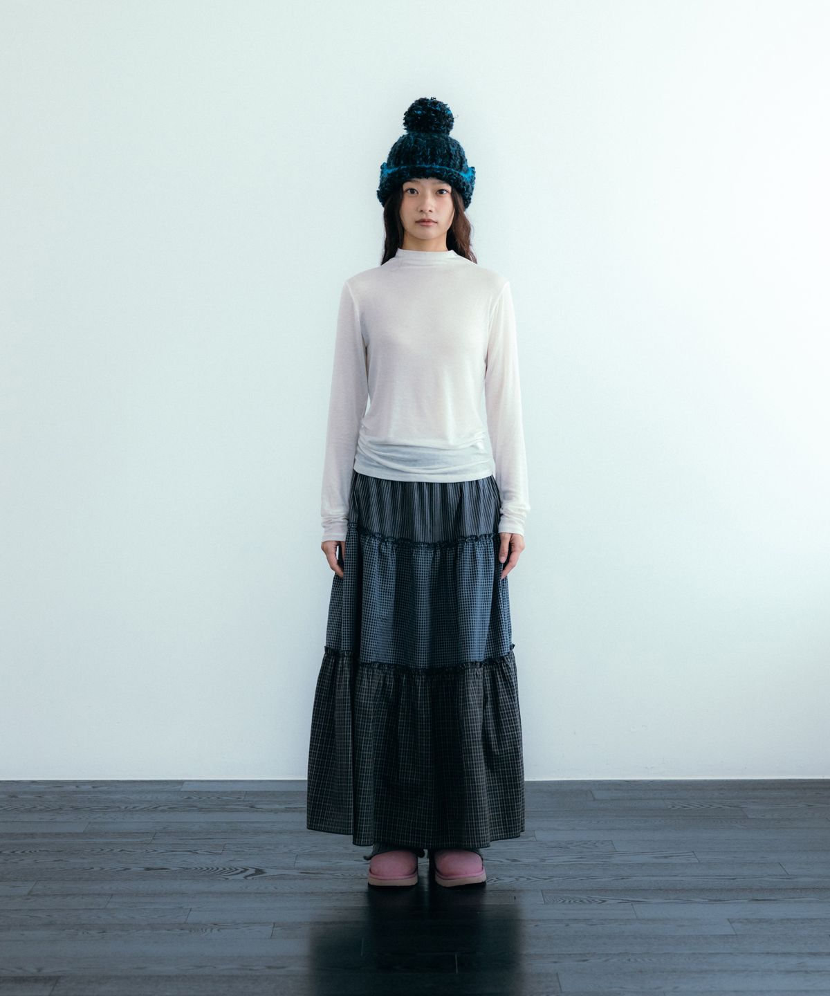 이요우아(IYOWUAH) Soft Half-Neck Long Sleeve, Ivory