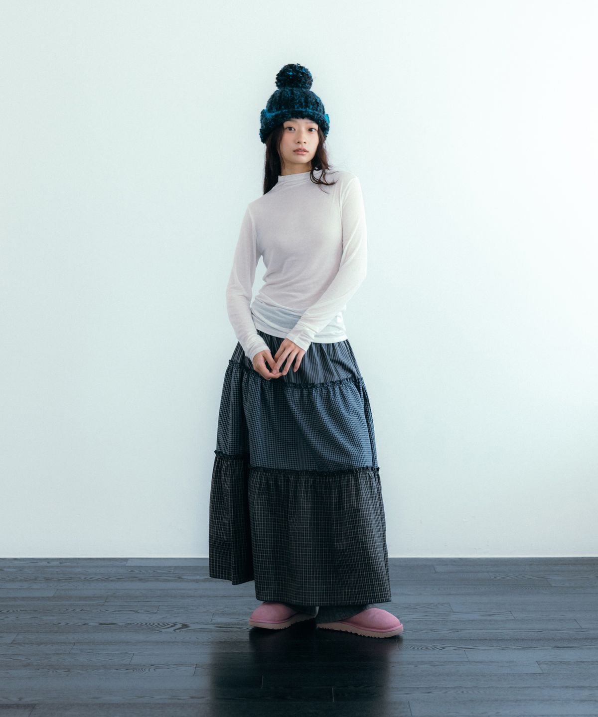 이요우아(IYOWUAH) Soft Half-Neck Long Sleeve, Ivory