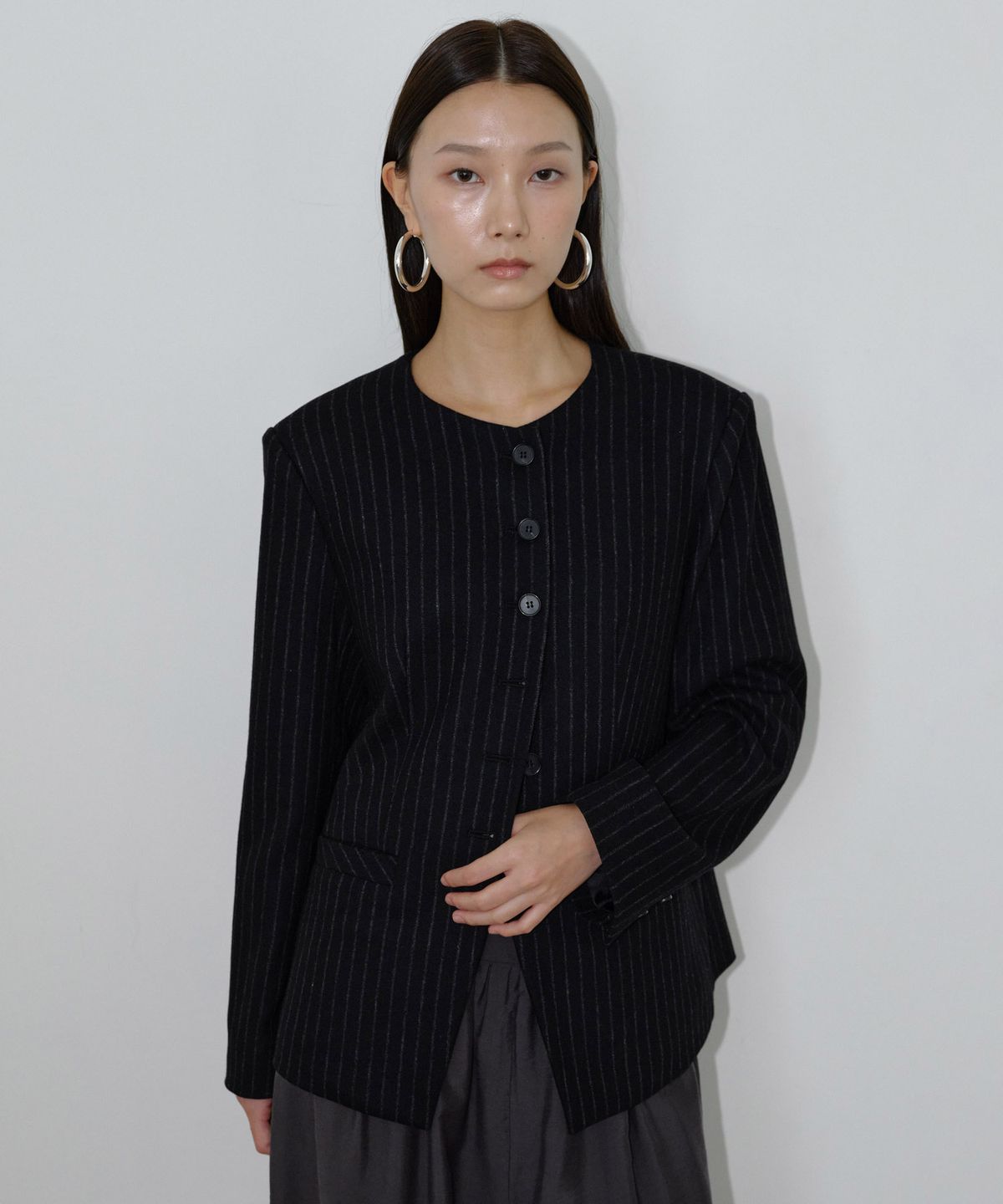 마이스(MAIS) STRIPE HOURGLASS WOOL JACKET / BLACK