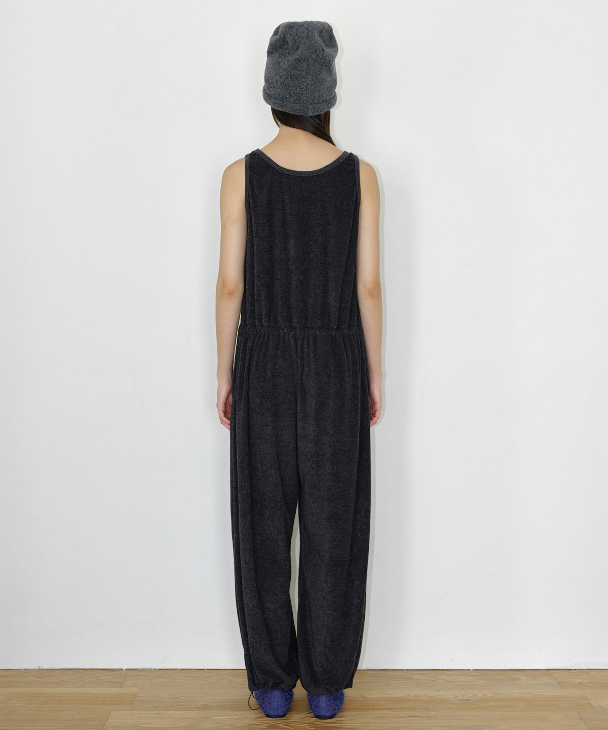 마이스(MAIS) TERRY WIDE JUMPSUIT / CHARCOAL